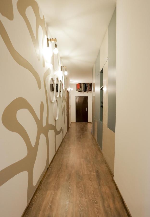 Different Apartments Nis Luaran gambar