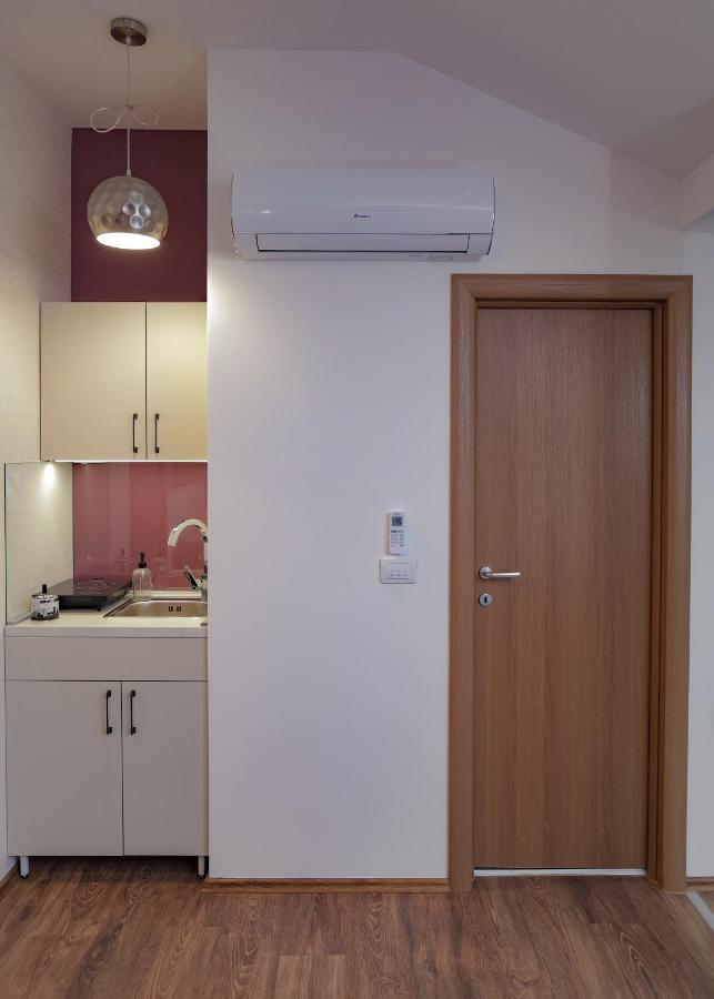 Different Apartments Nis Luaran gambar