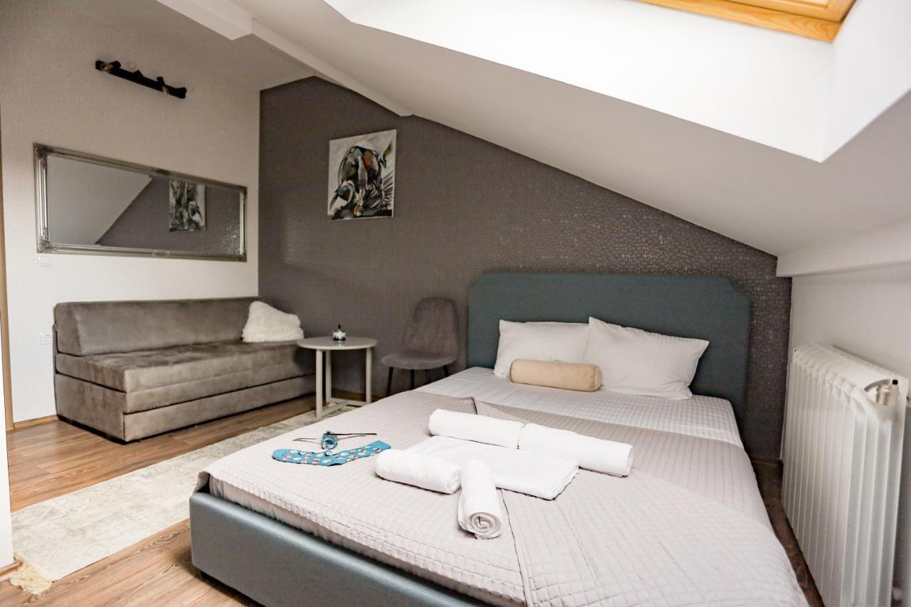 Different Apartments Nis Luaran gambar